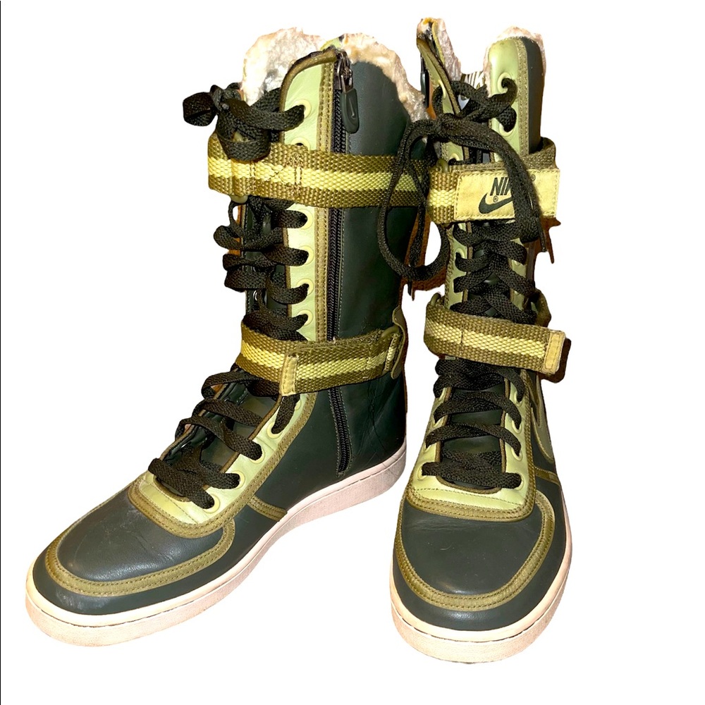 NIKE Women's Vandal Venti Sneakers Size 7 Lace Up Boots Dark Green